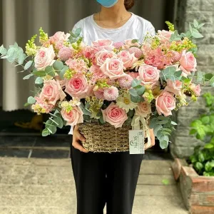 Hoa Sinh Nhật Đẹp Và Ý Nghĩa Tặng Bạn Màu Hồng Ngọt Ngào