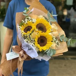 Hoa Hướng Dương Cầm Tay-Mẫu Bó Hoa Tặng Trao Giải, Sự Kiện