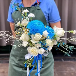 Bó Hoa Cưới Màu Xanh Dương Chủ Đạo
