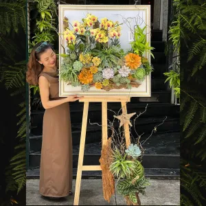 Kệ Tranh Sen Đá Mix Lan Hồ Điệp Vàng – Hoa Tặng Sinh Nhật Hót Nhất Năm