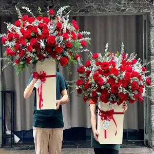 Lẵng Hoa Hồng Đỏ OHARA Đẹp Siêu To Khổng Lồ