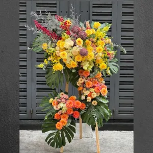 Kệ Hoa Chúc Mừng Khai Trương Màu Vàng Chủ Đạo