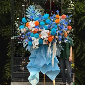 Hoa Khai Trương Đẹp Và Sang Trọng Màu Xanh Dương Chủ Đạo