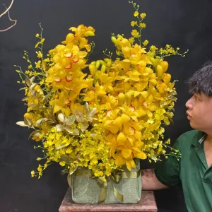 Lẵng Hoa Địa Lan Vàng Để Bàn: Hoa Chúc Mừng Năm Mới, Hoa Tất Niên, Hoa Tết Tươi Lâu Ý Nghĩa Sâu Sắc