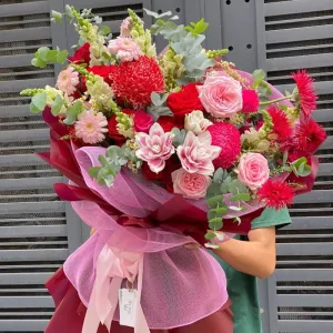 Bó Hoa Chúc Mừng Thành Công Đẹp Màu Hot Của Năm