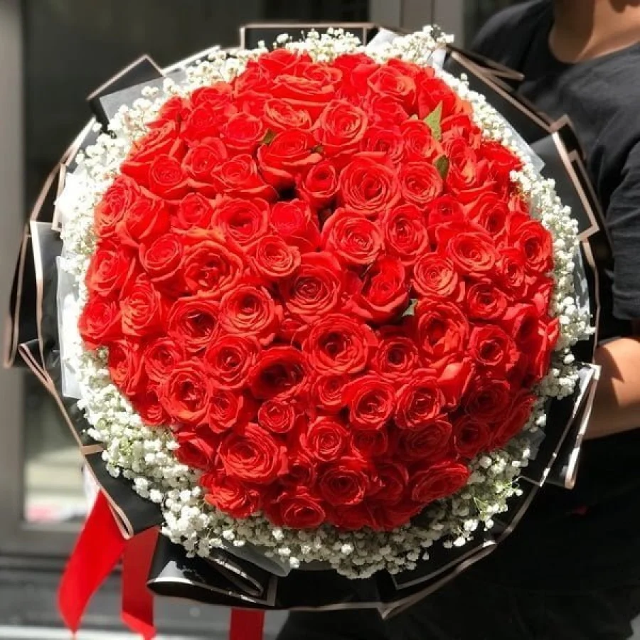 99 Bông Hồng Đỏ Giá Bao Nhiêu? Ý Nghĩa Là Gì?